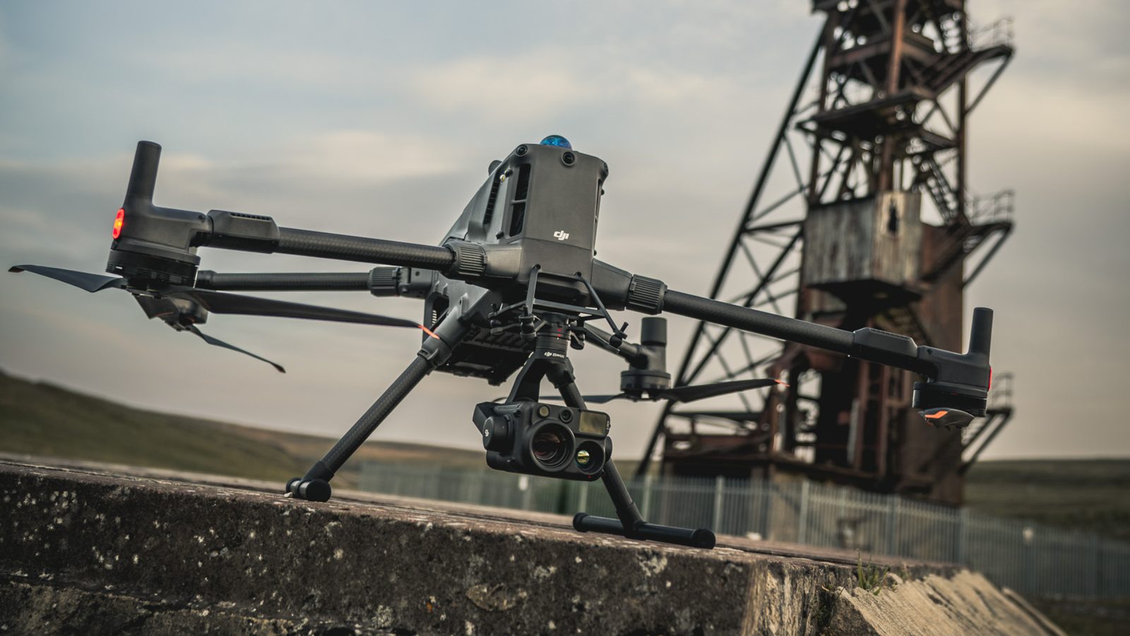 DJI Matrice 400 with Zenmuse H30T